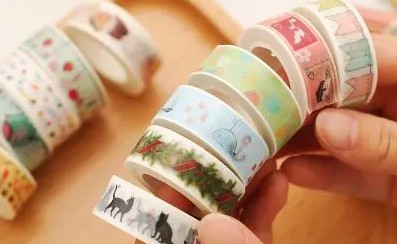 Cómo funciona la adherencia de la cinta washi